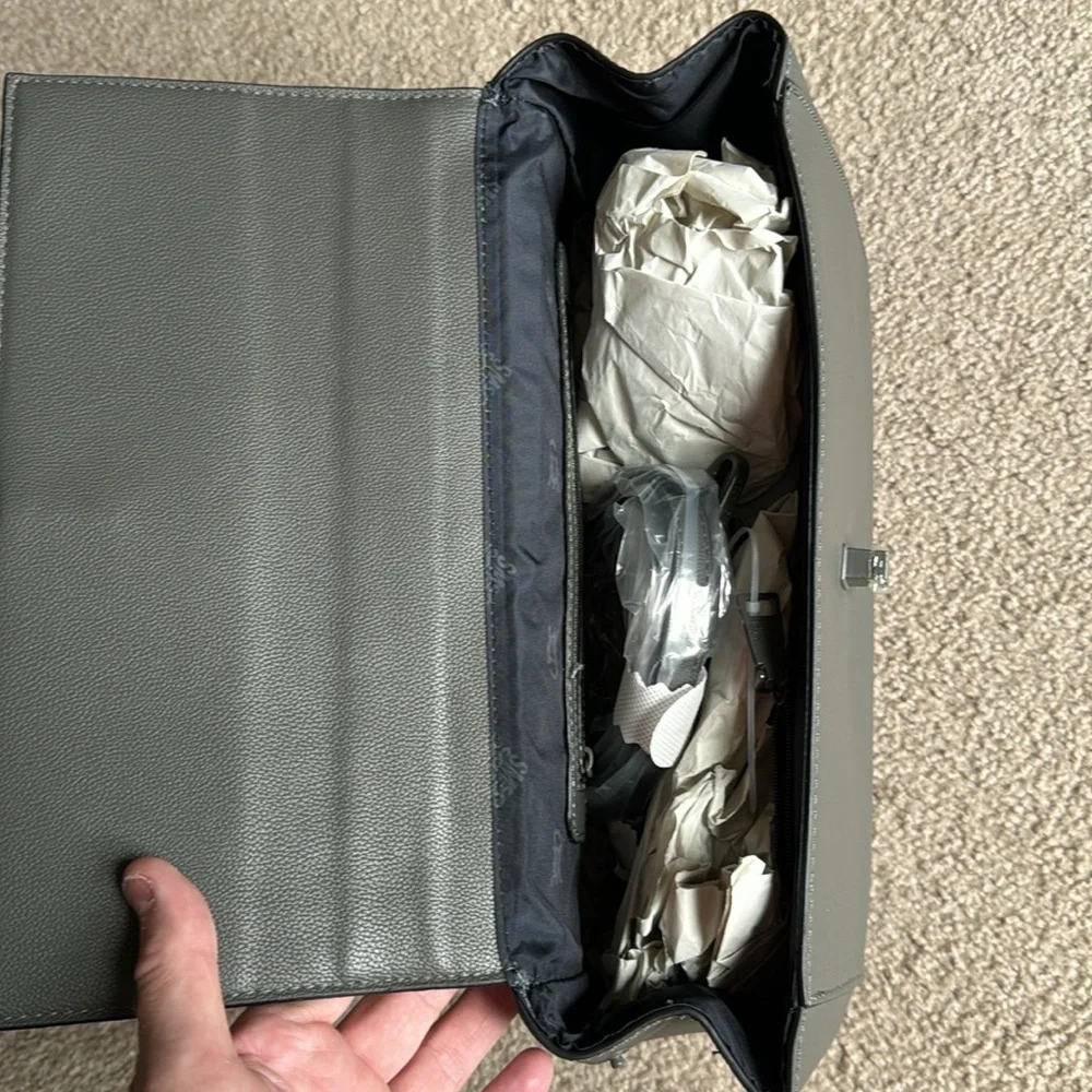 STEVE MADDEN gray Handbag, NWT! - Picture 7 of 10